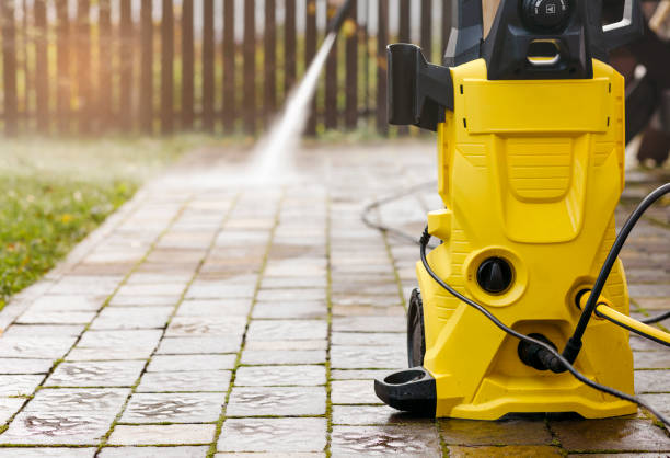 Best Animal Enclosure Cleaning  in North Shore, CA